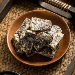 Kẹo lạc mè đen